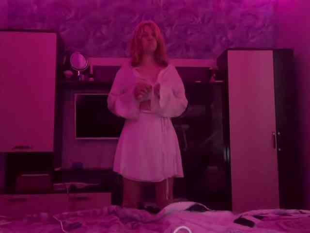 Miss-kis68 webcam