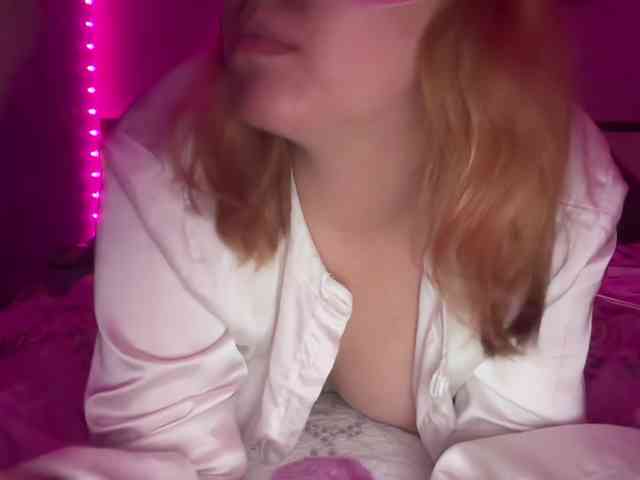 Miss-kis68 webcam
