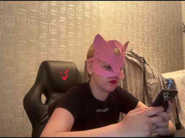 Miss-kis68 webcam