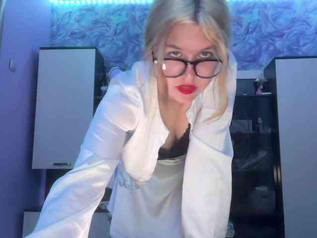 Miss-kis68 webcam