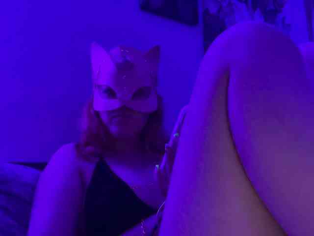 Miss-kis68 webcam