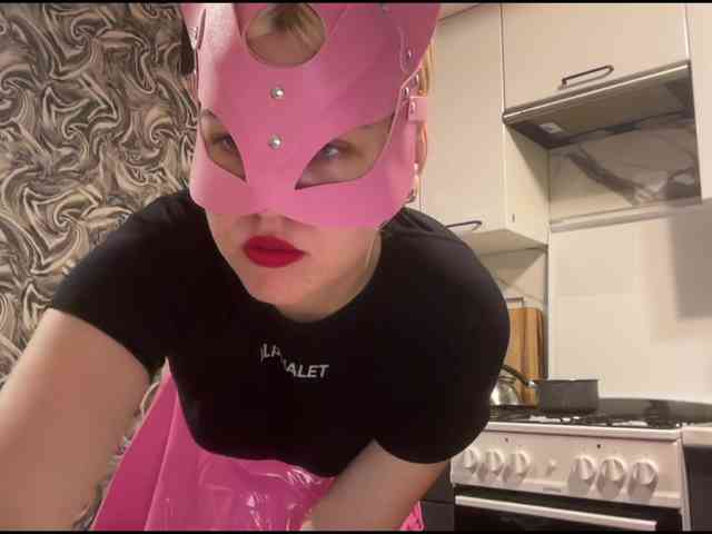 Miss-kis68 webcam