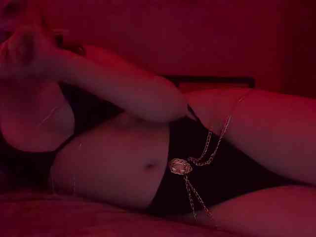 Miss-kis68 webcam