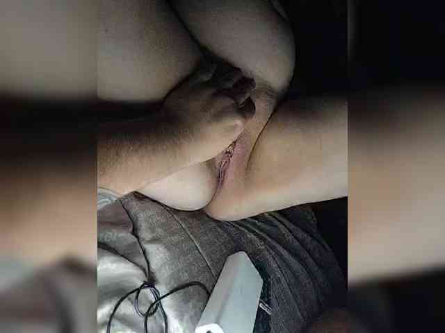 Mr-and-Mrs webcam