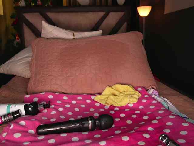 Emilyjhonson-1 Emilyjhonson-1