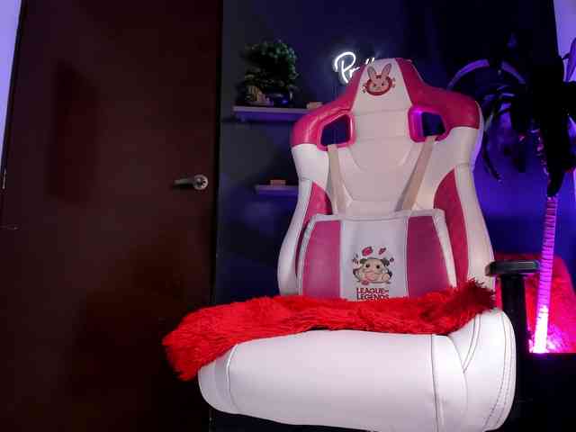 Emilyjhonson-1 webcam