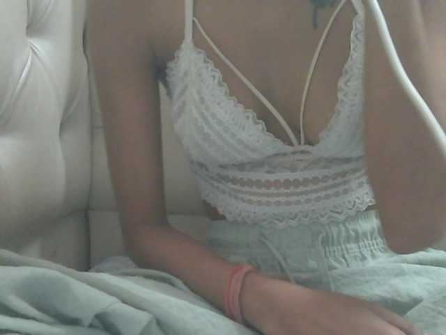 colourfulzany webcam bongacams model stream image