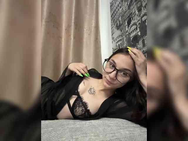 EmmaRoby webcam