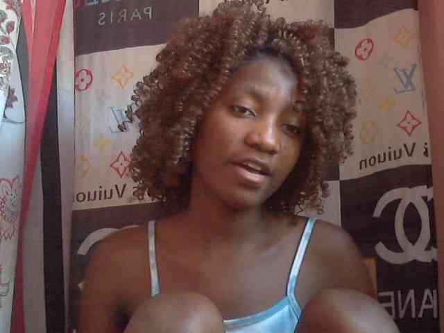 Elizahhh webcam