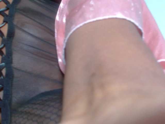 Emilyht's BongaCams show and profile