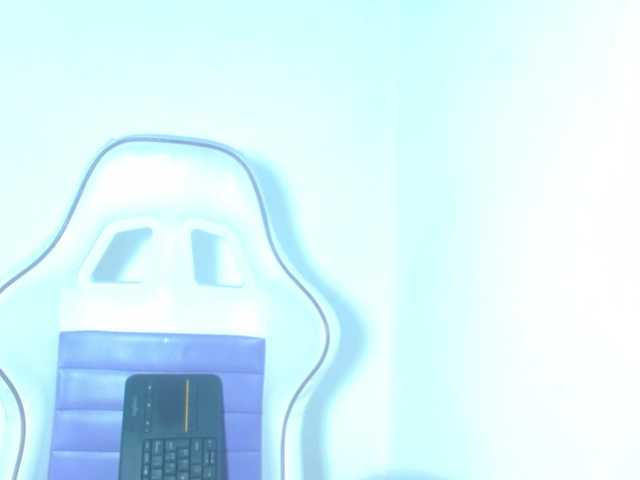 Emilyht's BongaCams show and profile