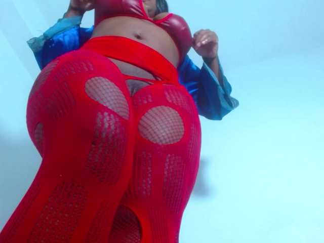 Emilyht's BongaCams show and profile