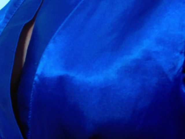 Emilyht's BongaCams show and profile