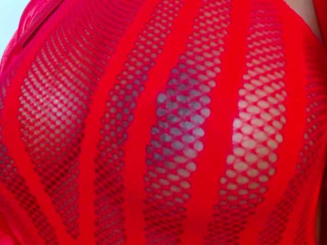 Emilyht's BongaCams show and profile