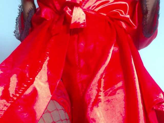 Emilyht's BongaCams show and profile