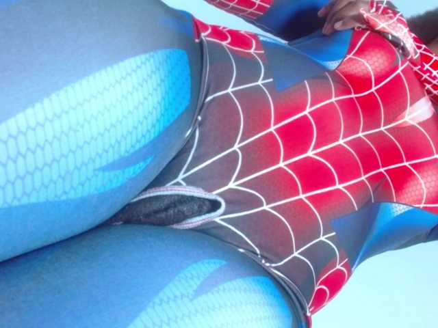 Emilyht's BongaCams show and profile