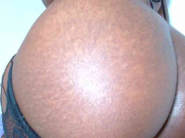 Emilyht webcam
