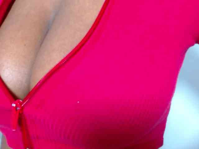 Emilyht webcam