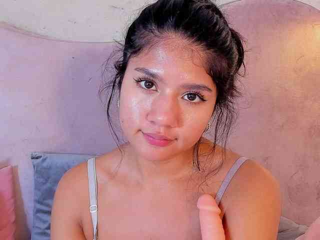 Layla-mml webcam