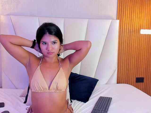 Layla-mml webcam