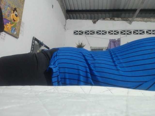 Preview of maturehornykinky