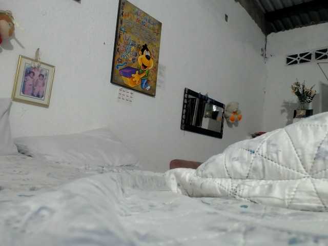 Preview of maturehornykinky