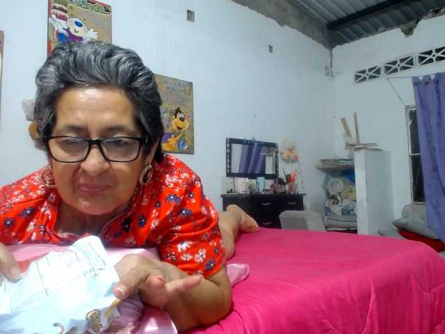  maturehornykinky chat room