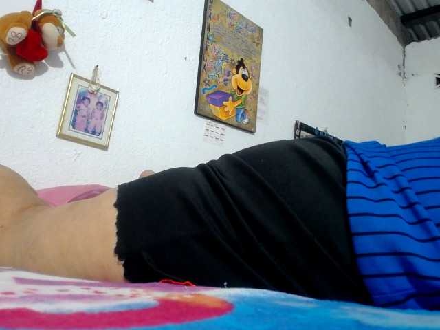 Preview of maturehornykinky