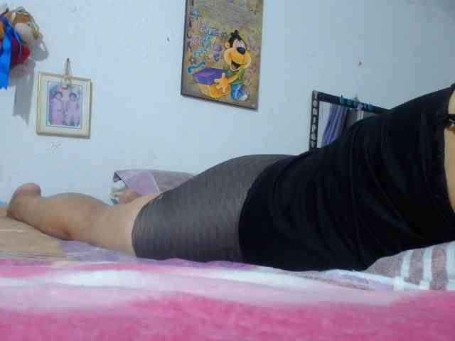 maturehornykinky webcam