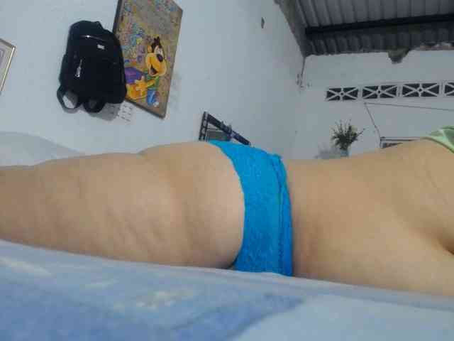 maturehornykinky webcam