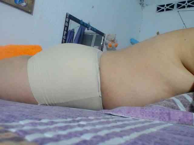 maturehornykinky webcam