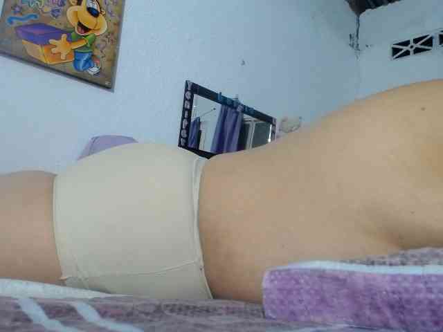 maturehornykinky webcam