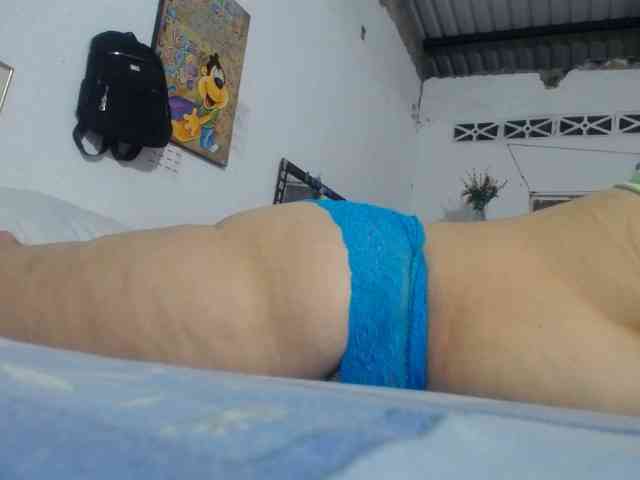 maturehornykinky webcam