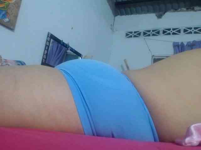 maturehornykinky webcam