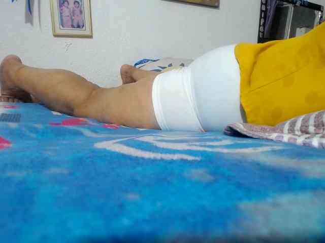 maturehornykinky webcam