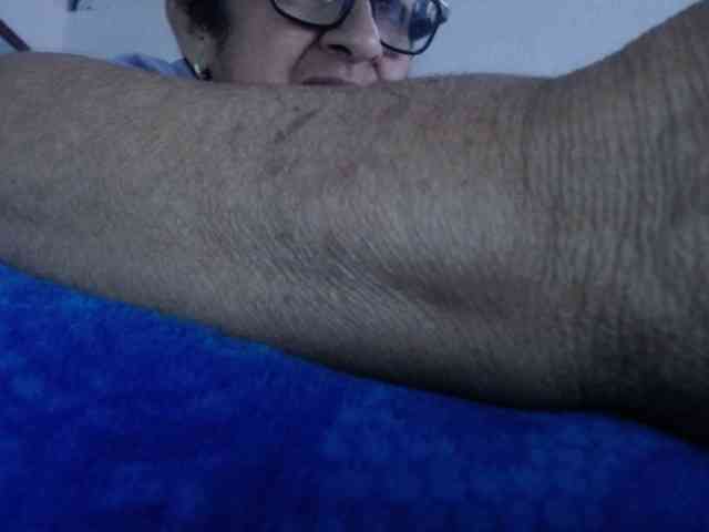 maturehornykinky webcam