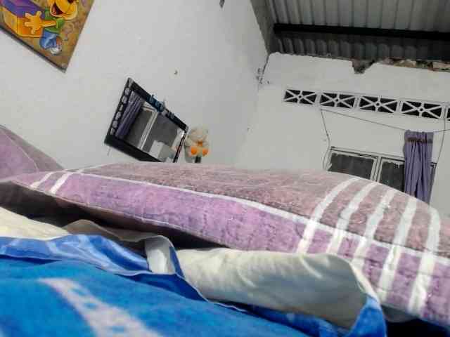 maturehornykinky webcam