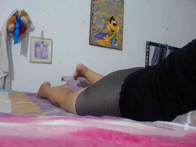 maturehornykinky webcam