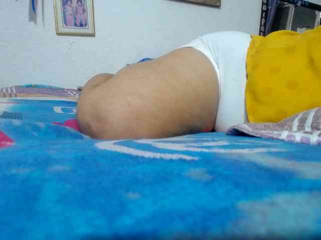 maturehornykinky webcam