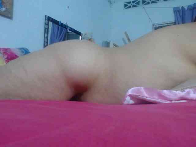 maturehornykinky webcam