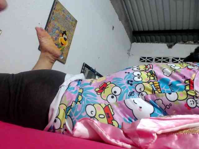 maturehornykinky webcam