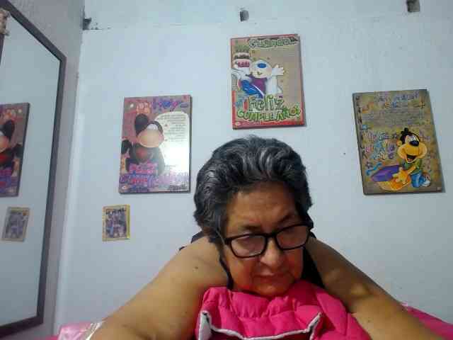 maturehornykinky webcam