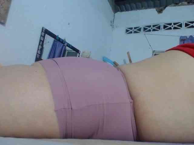 maturehornykinky webcam