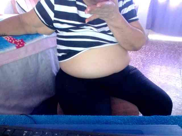 maturehornykinky webcam