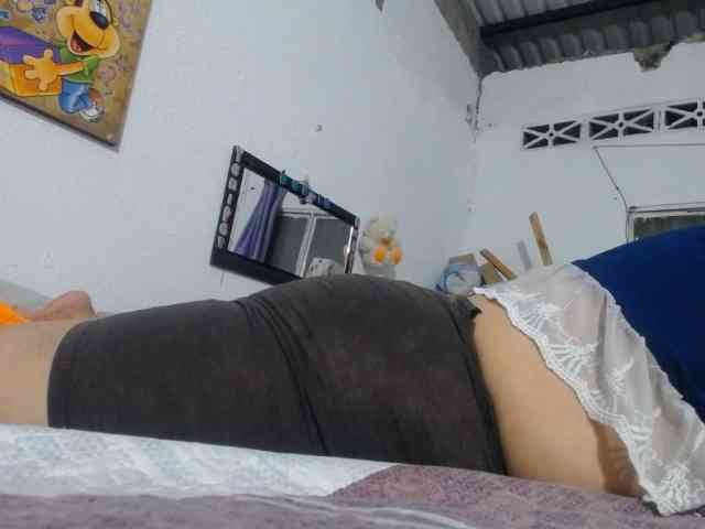 maturehornykinky webcam