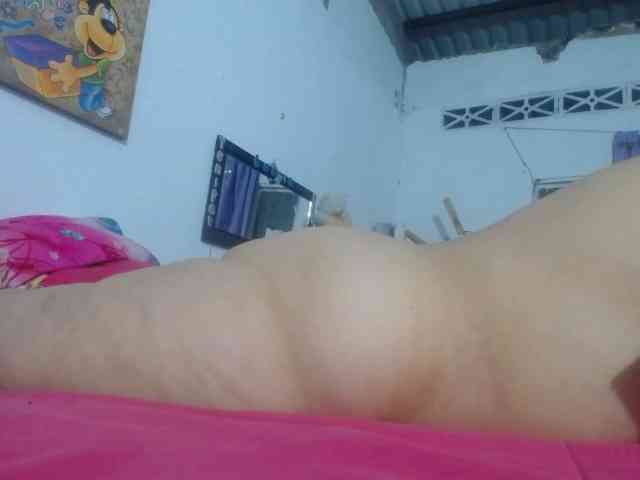 maturehornykinky webcam