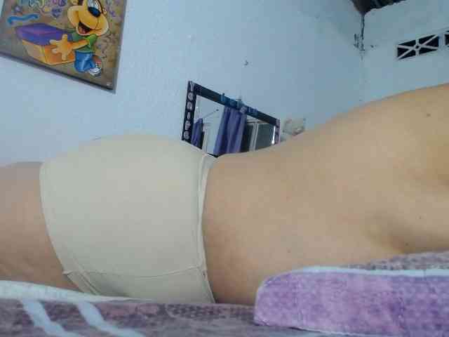 maturehornykinky webcam