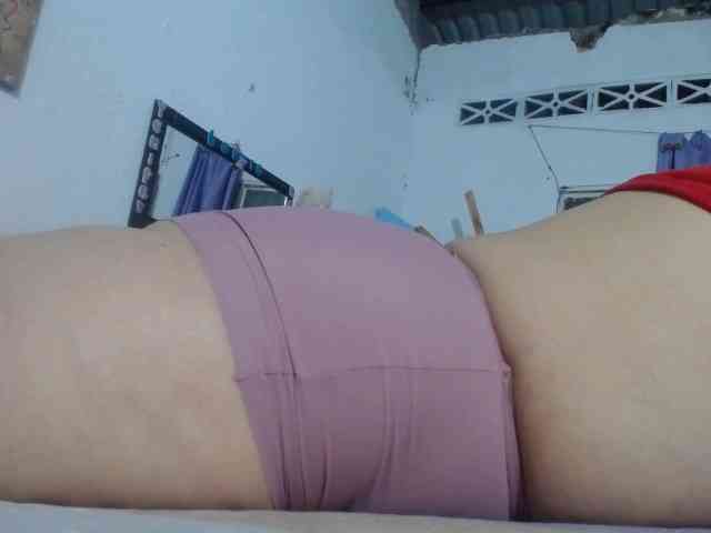 maturehornykinky webcam