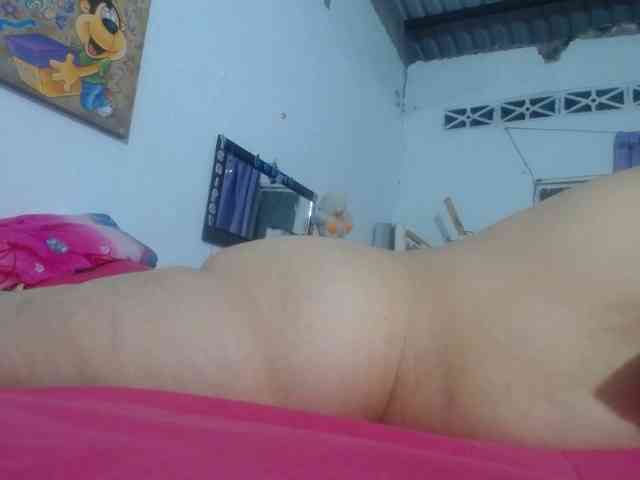 maturehornykinky webcam