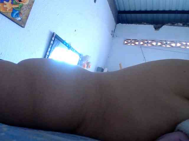 maturehornykinky webcam